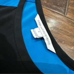 Diane Von Furstenberg Black and Blue‎ Top